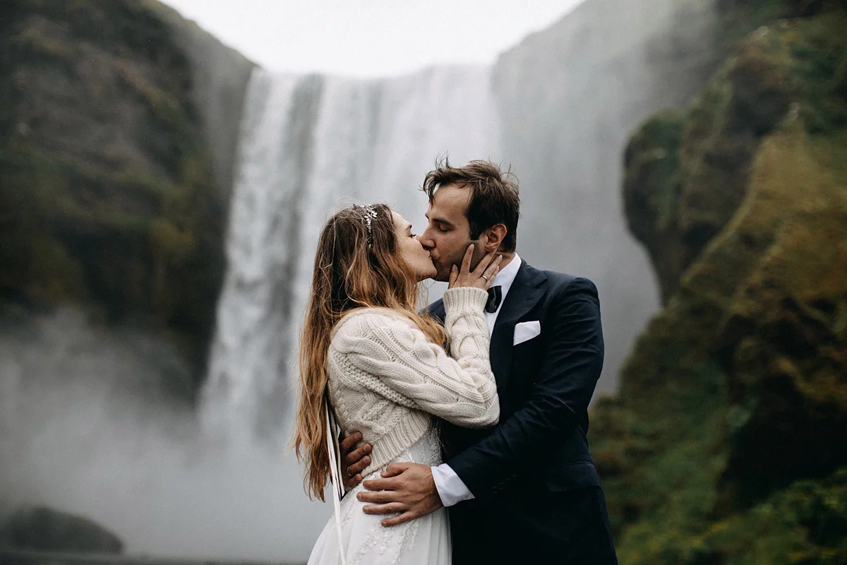 Islandia sesja ślubna nad wodospadem